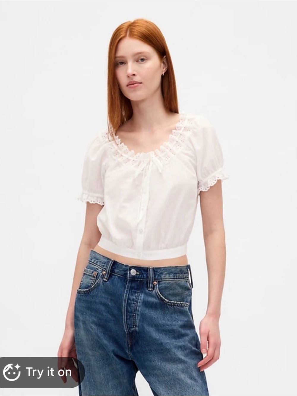 Gap eyelet crop